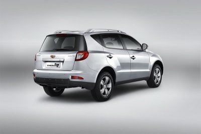 Geely-Emgrand-X7-2013-back.jpg